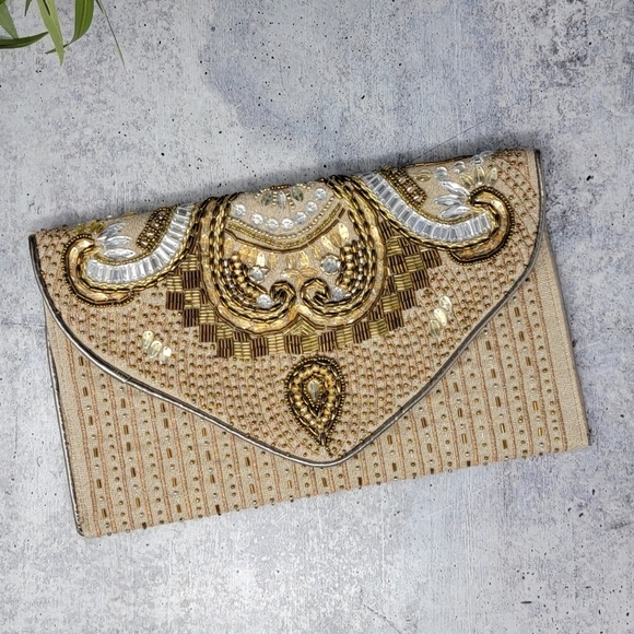 LA Chic Designs Handbags - LA Chic Designs | Beaded Envelope Clutch or Chain Strap Bag
